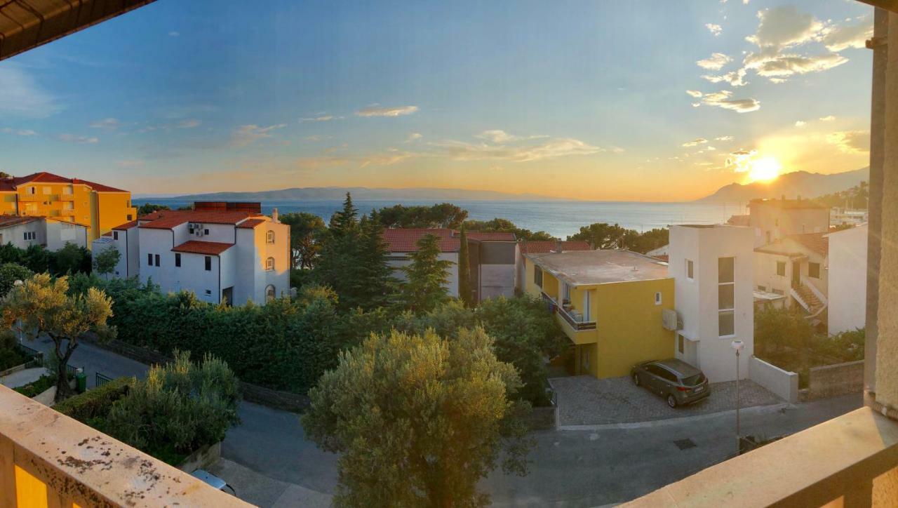 Sea View Family Apartment Baška Voda Exterior foto