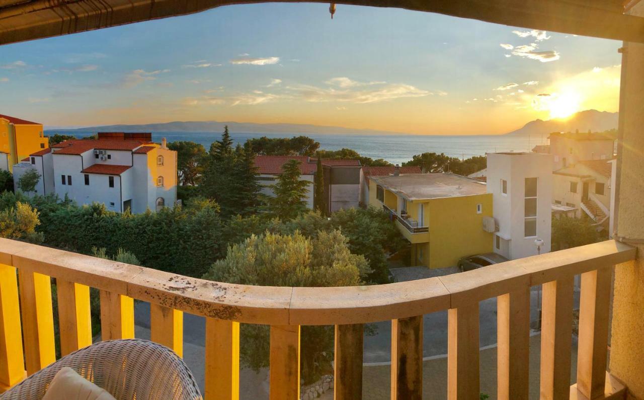 Sea View Family Apartment Baška Voda Exterior foto